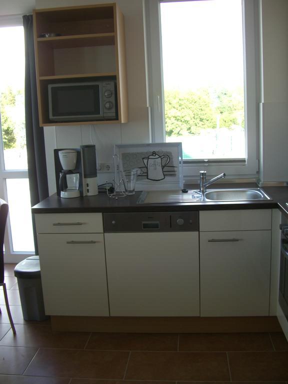 Apartment Seestern โกรสเซนโบรเดอ ภายนอก รูปภาพ